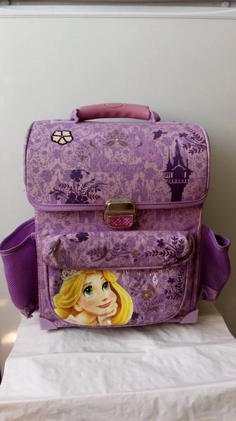 ПРОДАМ ДЁШЕВО школьный рюкзак, ортопедический, серияDISNEY,342712см БУ