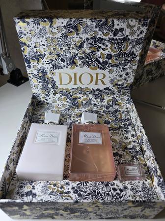 Косметика от Dior