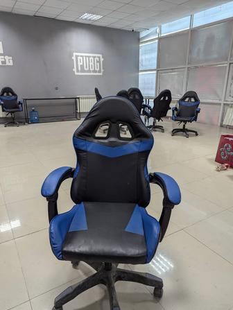 Компьютерные кресло