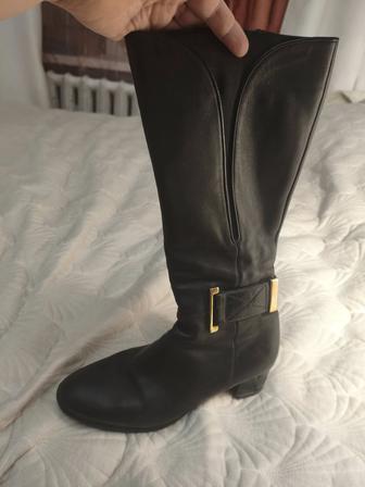 Продам сапоги женские