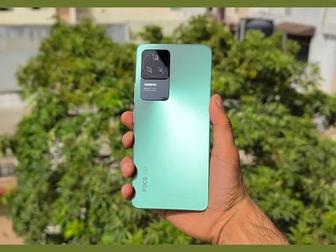 Продам телефон poco f4 5g