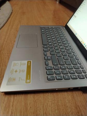 Asus Vivobook X515EA-BQ3930