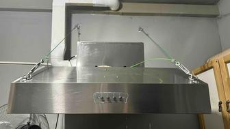 Продам промышленную вытяжку