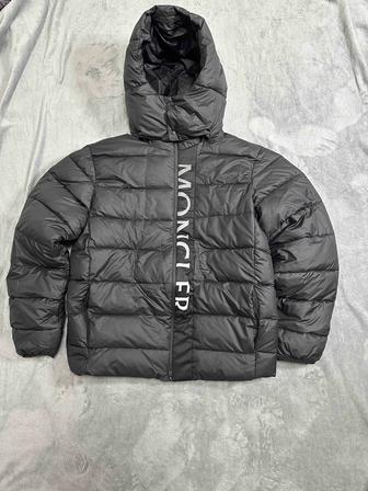 куртка Moncler