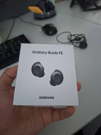Наушники Samsung Galaxy Buds FE