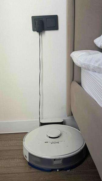 робот пылесос