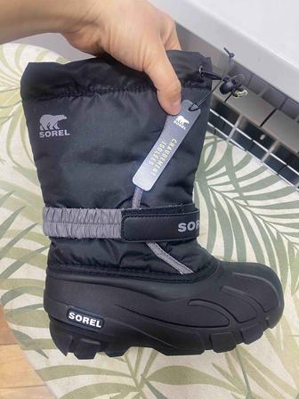 Новые детские зимние сапоги Sorel