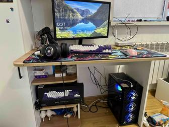 Компьютер , монитор 144гц , наушник