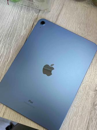 Продам Планшет Айпад Apple iPad 2022 10.9 Wi-Fi 10.9 дюйм 4 Гб/64 Гб синий