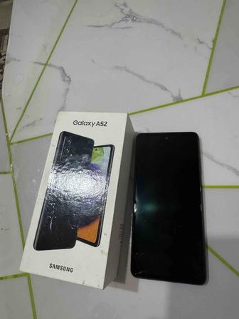 Продам телефон Samsung A52 256ГБ