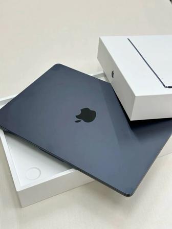 MacBook Air 13 M4,256gb