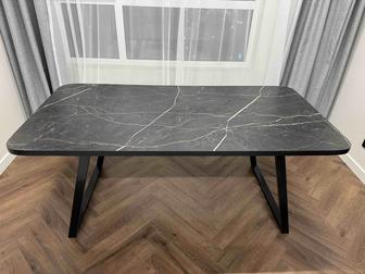 Продам стол