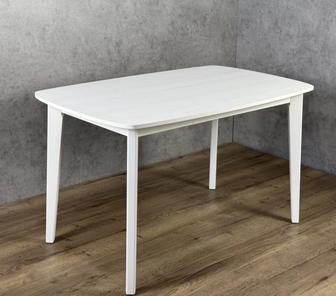 Белый обеденный стол 13080 аккуратный, универсальный