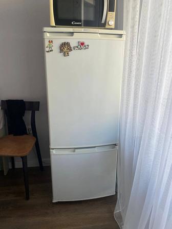 Продам холодильник