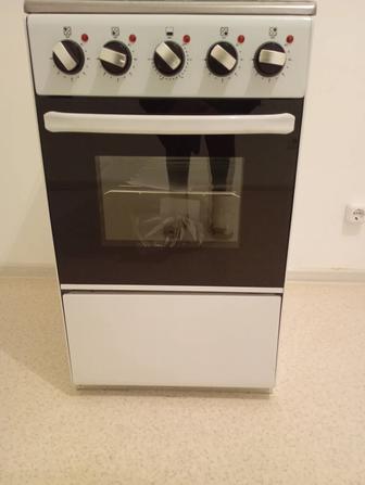 Продам Электро плиту