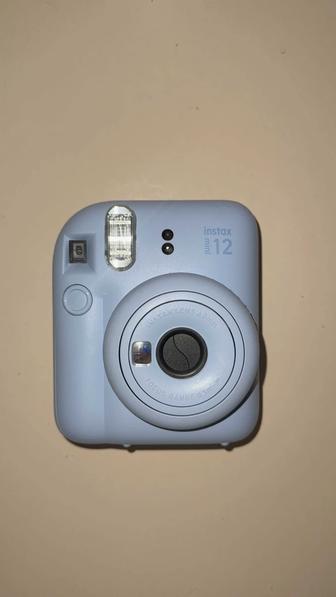 ПРОДАЮ instax mini 12