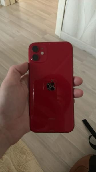 Продаю айфон 11