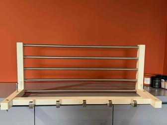 Вешалка IKEA ЧУСИГ с полкой