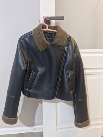 Продам стильную куртку