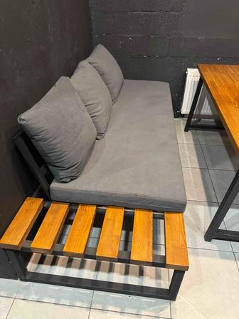 Продам мебель для кафе