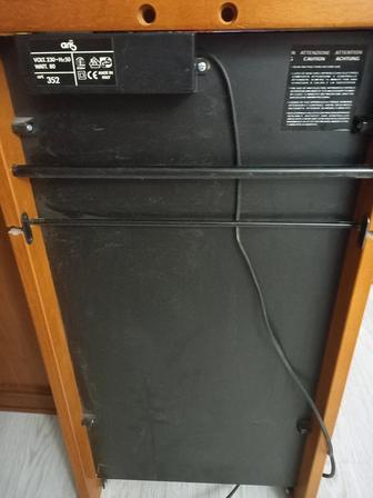 Пресс-вешалка для брюк. Б/у. В отличном состоянии. Дешево