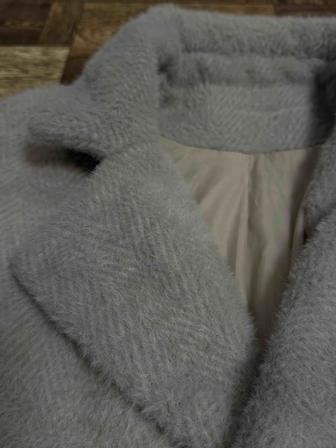 Пальто продам