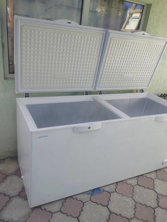 Продам морозильную камеру