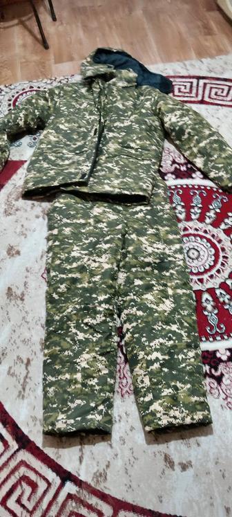 Продается Зимний костюм, спецодежда оцифровка, хаки, для охоты и рыбалки