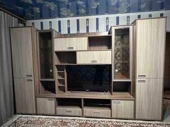 Продам стенку для зала в хорошем состоянии