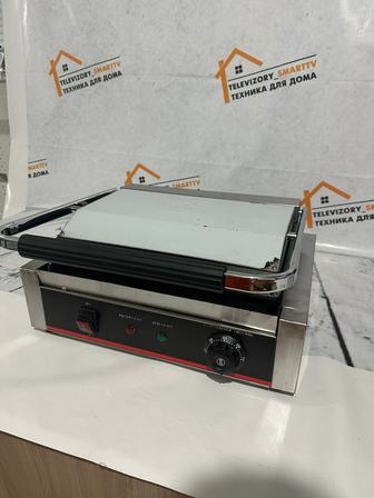 Тостер новый в хорошем состоянии