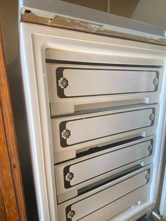 Продам холодильник Бирюса