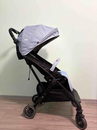 Продается коляска прогулочная