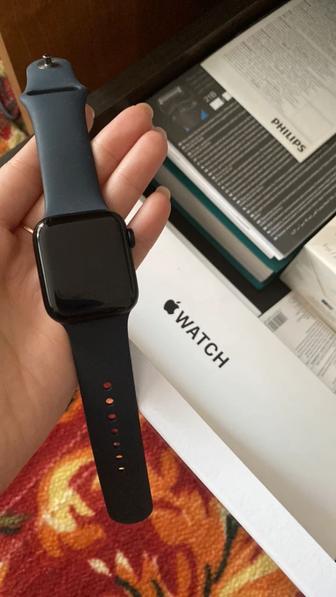 Продам APPLE WATCH 2022 GPS