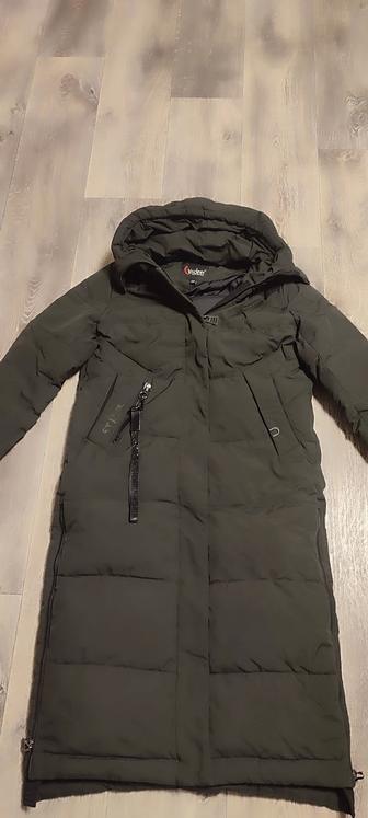 Зимний плащ пуховик