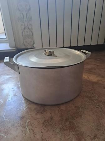 Продаю кастрюлю алюминиевая