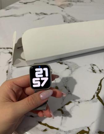 Apple Watches 8 series 41mm