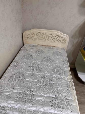 Продам кровать 90/2 м для девочки