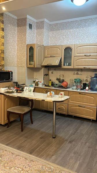 Кухонный гарнитур мебель