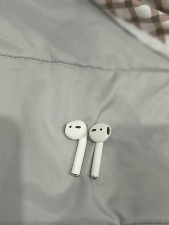 Продам наушники от airpods без кейса