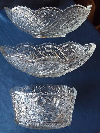 Посуда салатницы хрусталь.