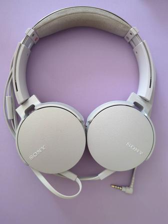Проводные наушники Sony
