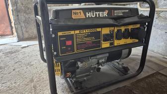 Генератор бензиновый HUTER DY11000L 220v