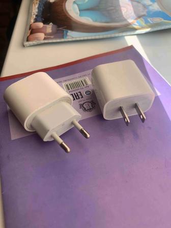 Продам Б/у оригинальные адаптеры Айфон