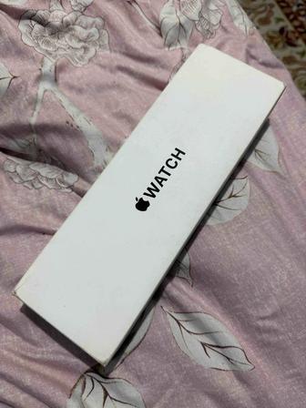 Apple Watch SE 40mm продам коробку