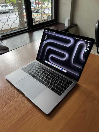 MacBook Pro 2017