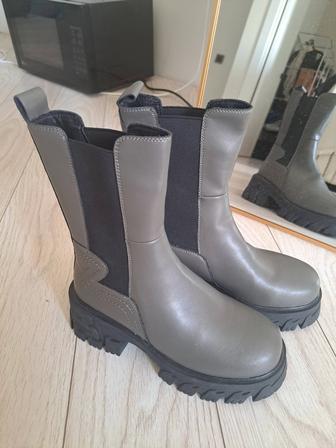 Продам ботинки зимние кожаные 37р