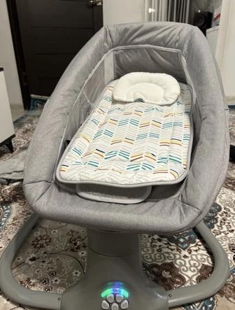 Продам шезлонг для детей