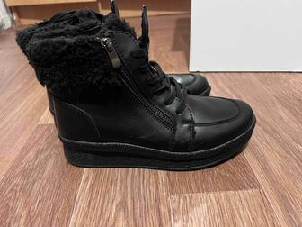 Новые сапоги, теплые 36 размера