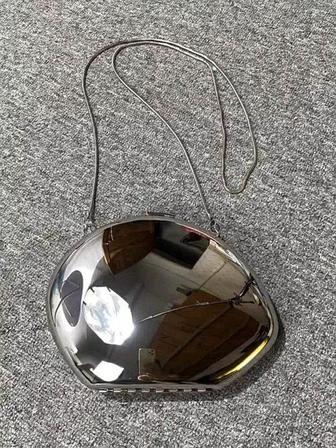 Продам сумочку/клатч