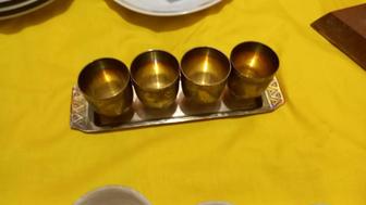 Рюмки с подносом